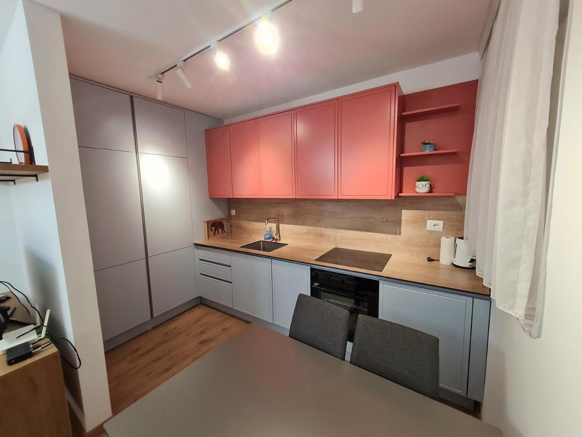 Rita Apartment Gjakova Bagian luar foto